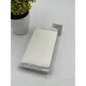 Vintage KJV New Testament 1968 Handmade Princess Linens Bible Cover Lace Trim